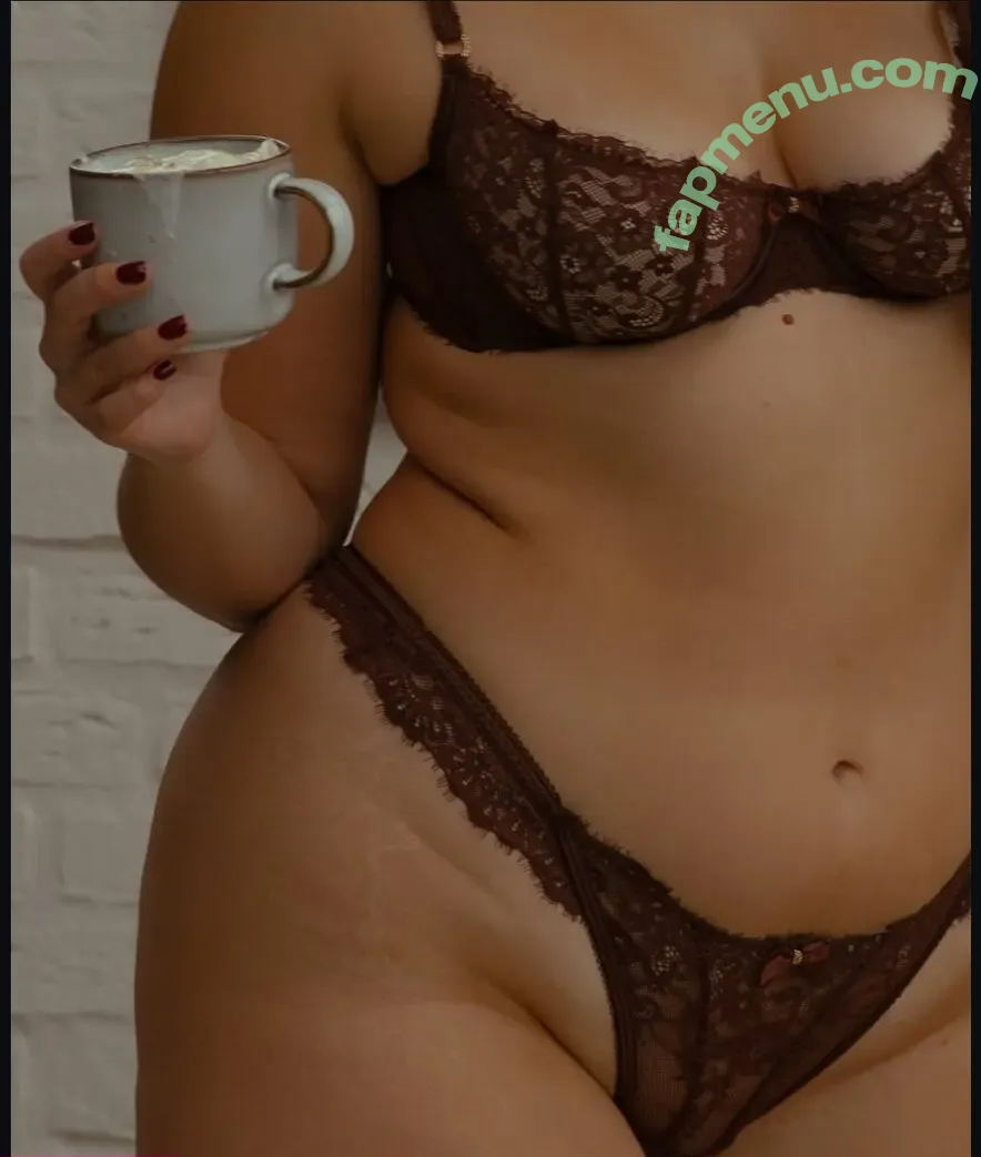 Maura Levanna nude photo #0020 (mauralevanna)