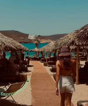 Maureen Montagne / Miss Globe 2021 / maureenmontagne nude photo #0192