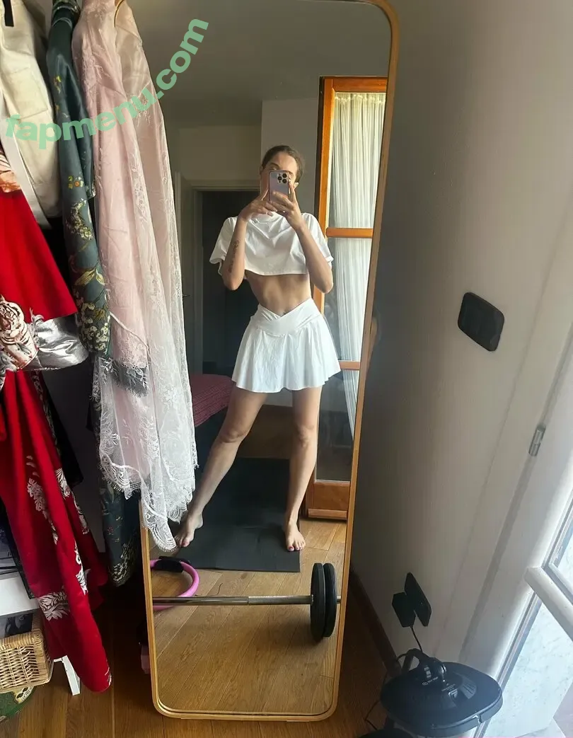 mavisecret nude photo #0021 (mavi.secret)