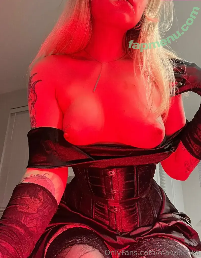 Mavpochka nude photo #0506 (mavpochka_)