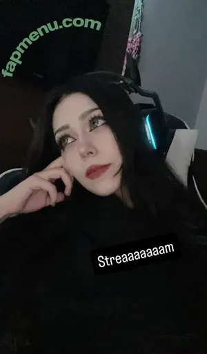 mawacat / danycolome nude photo #0028