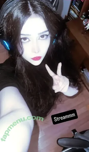 mawacat / danycolome nude photo #0047