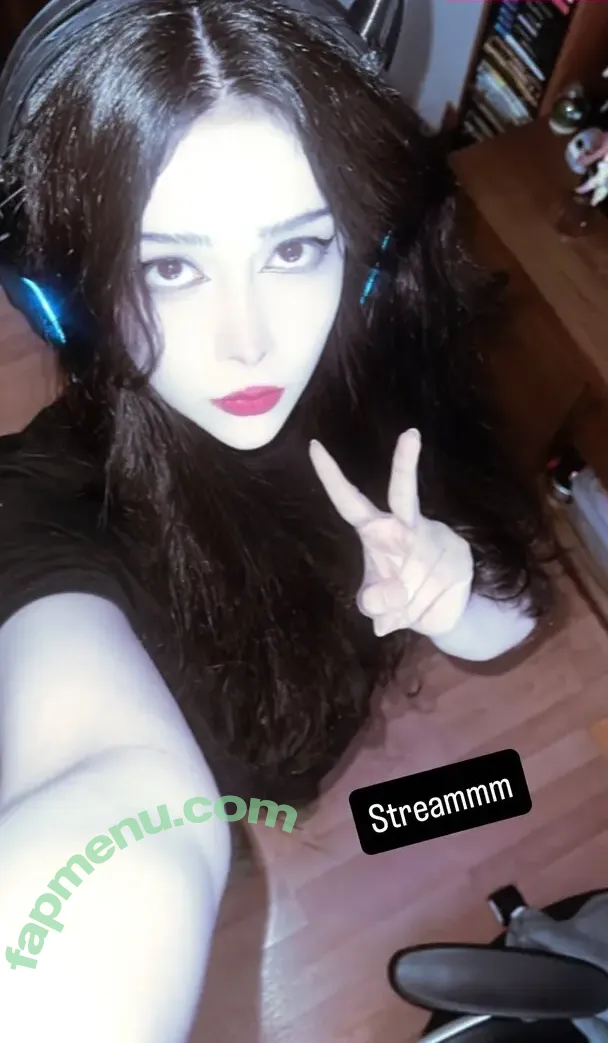 mawacat nude photo #0047 (danycolome)