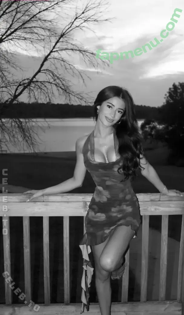 mawadah nude photo #0006 (mawadahl / mawadahxoxo)