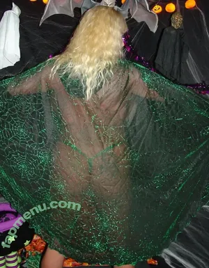 Maxi Mounds / maximoundsfanpage nude photo #1152