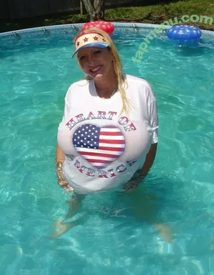 Maxi Mounds / maximoundsfanpage nude photo #1789