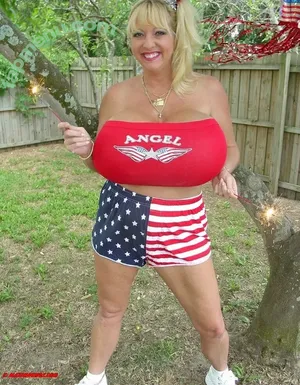 Maxi Mounds / maximoundsfanpage nude photo #1875