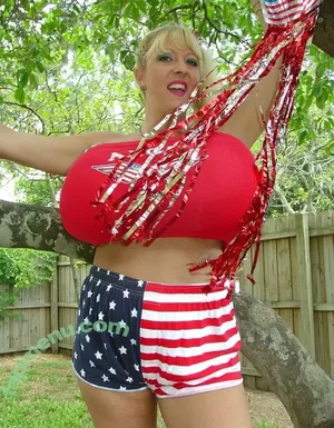 Maxi Mounds / maximoundsfanpage nude photo #1879