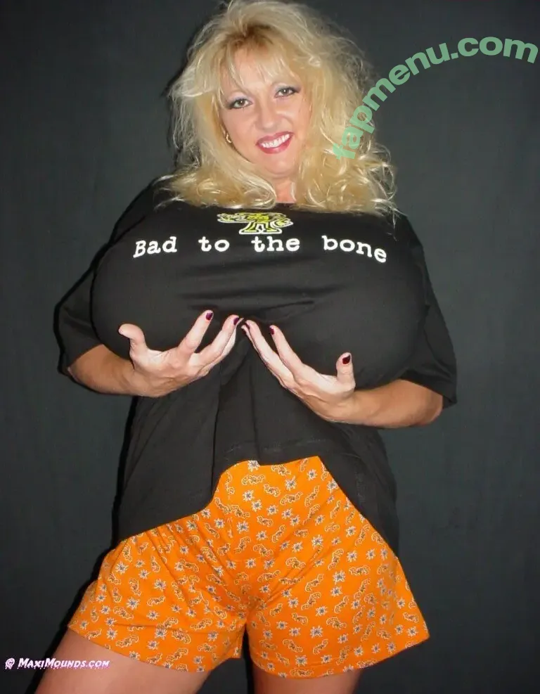 Maxi Mounds nude photo #1186 (maximoundsfanpage)