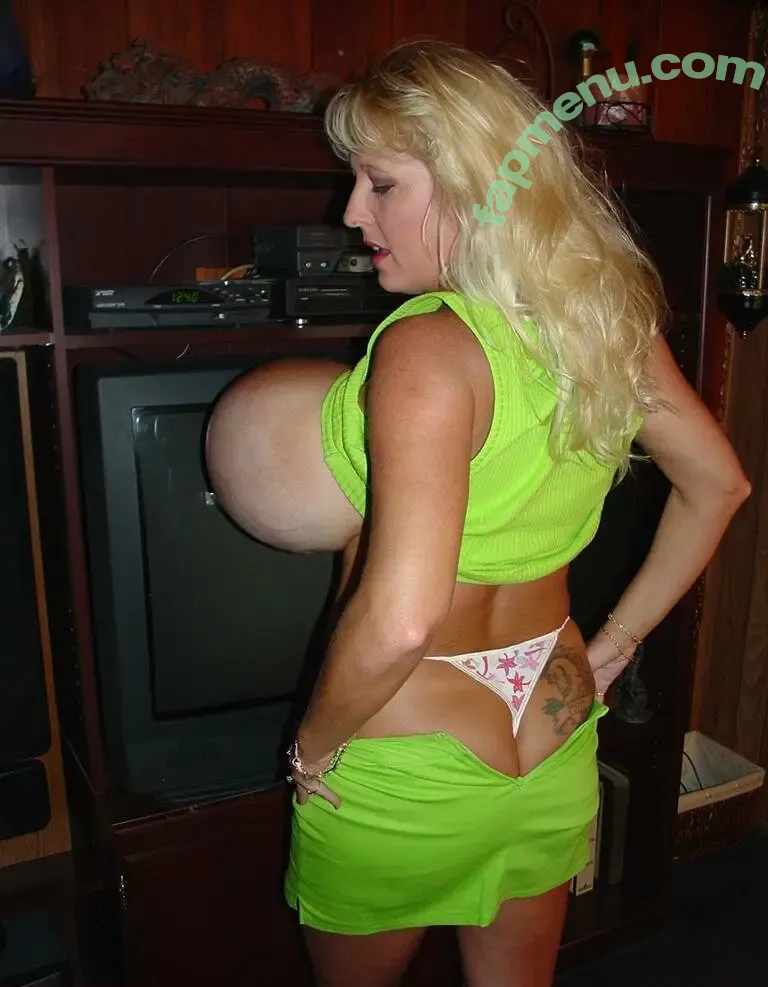 Maxi Mounds nude photo #1774 (maximoundsfanpage)