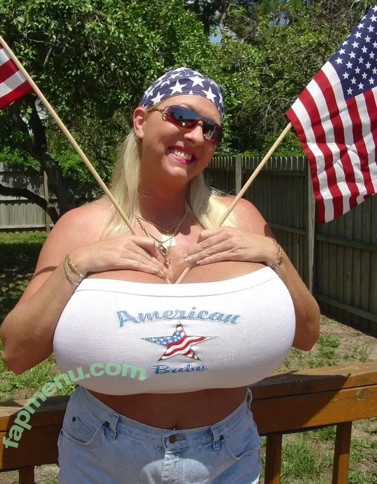 Maxi Mounds nude photo #1910 (maximoundsfanpage)