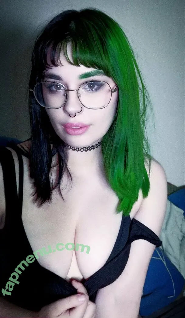 maxieisfree nude photo #0006 (maxieisfree)