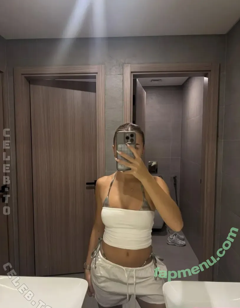 maxima_mclk nude photo #0131 (maximamclk)