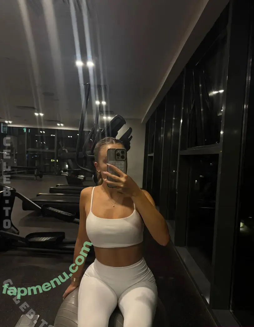 maxima_mclk nude photo #0144 (maximamclk)