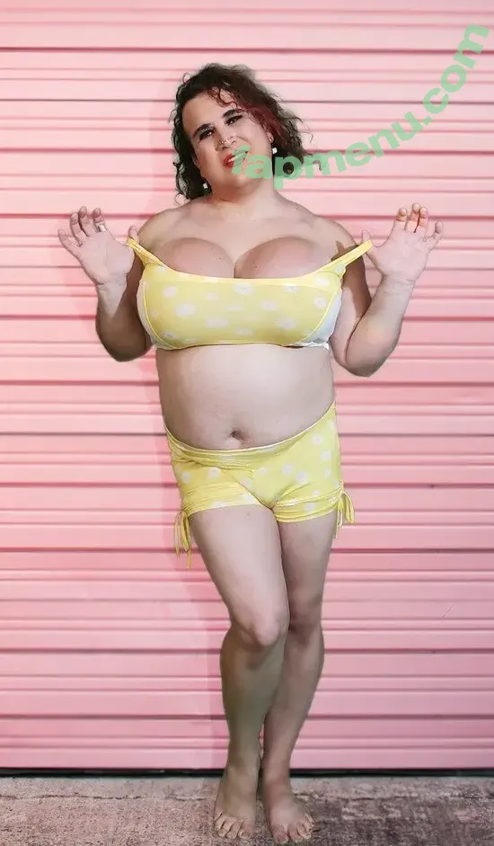 Maxine Tangles nude photo #0010 (tddyskddles / tiddy_skiddles / tiddyskiddles)