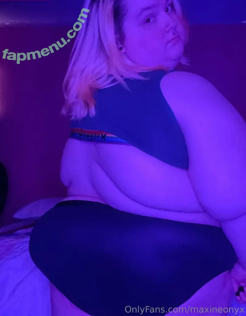 maxineonyx nude photo #0047 (maxine_onyx)
