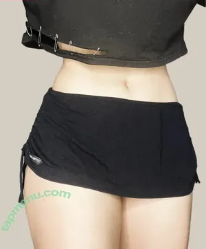 _maxpacienza / gótica peituda nude photo #0033