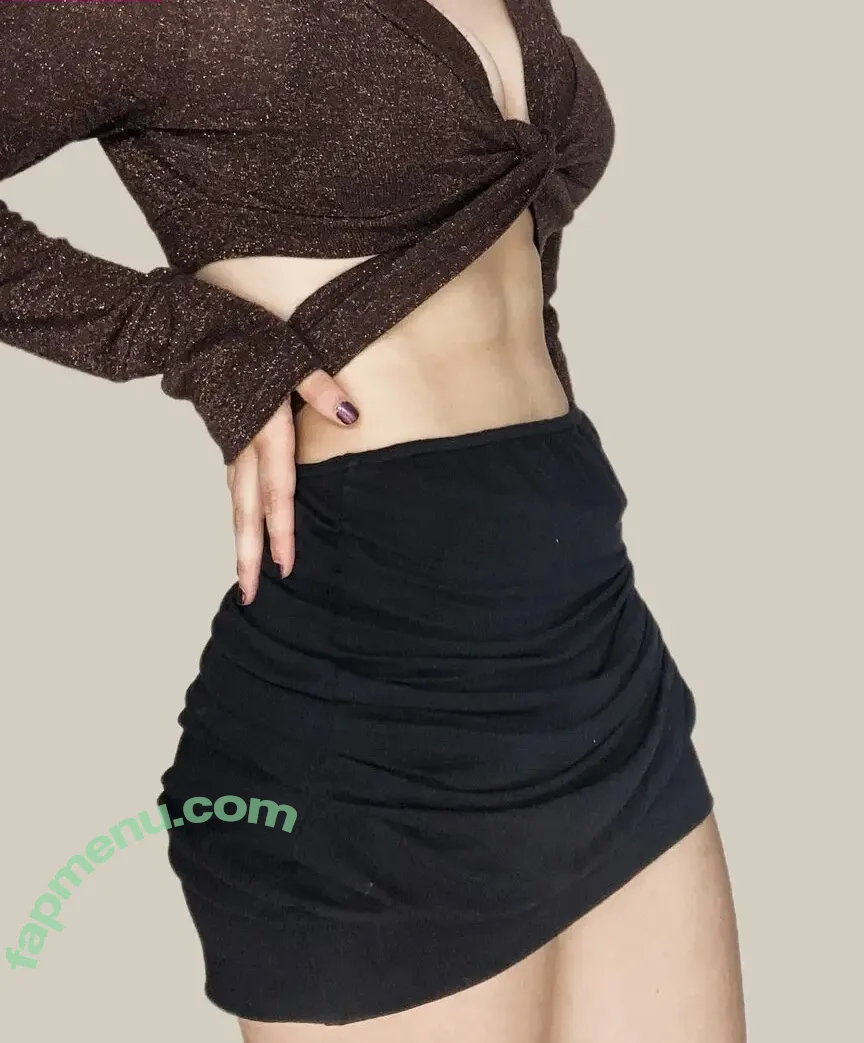 _maxpacienza nude photo #0022 (gótica peituda)