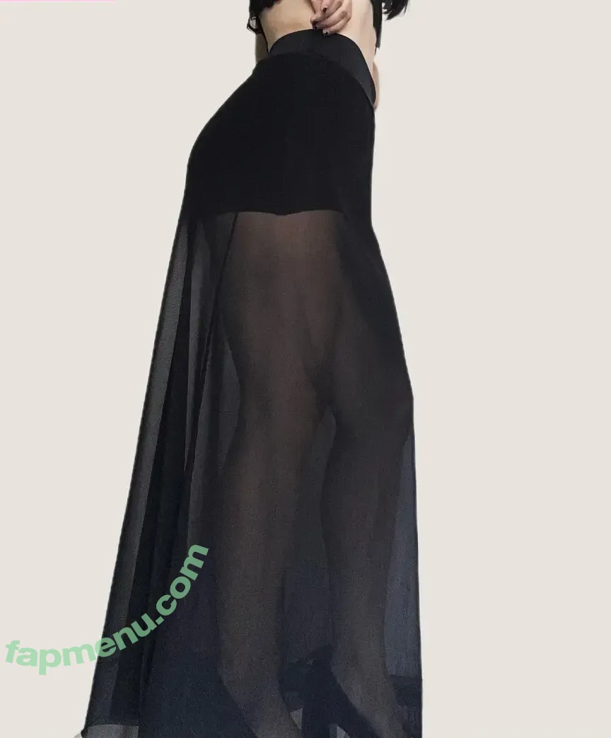 _maxpacienza nude photo #0023 (gótica peituda)