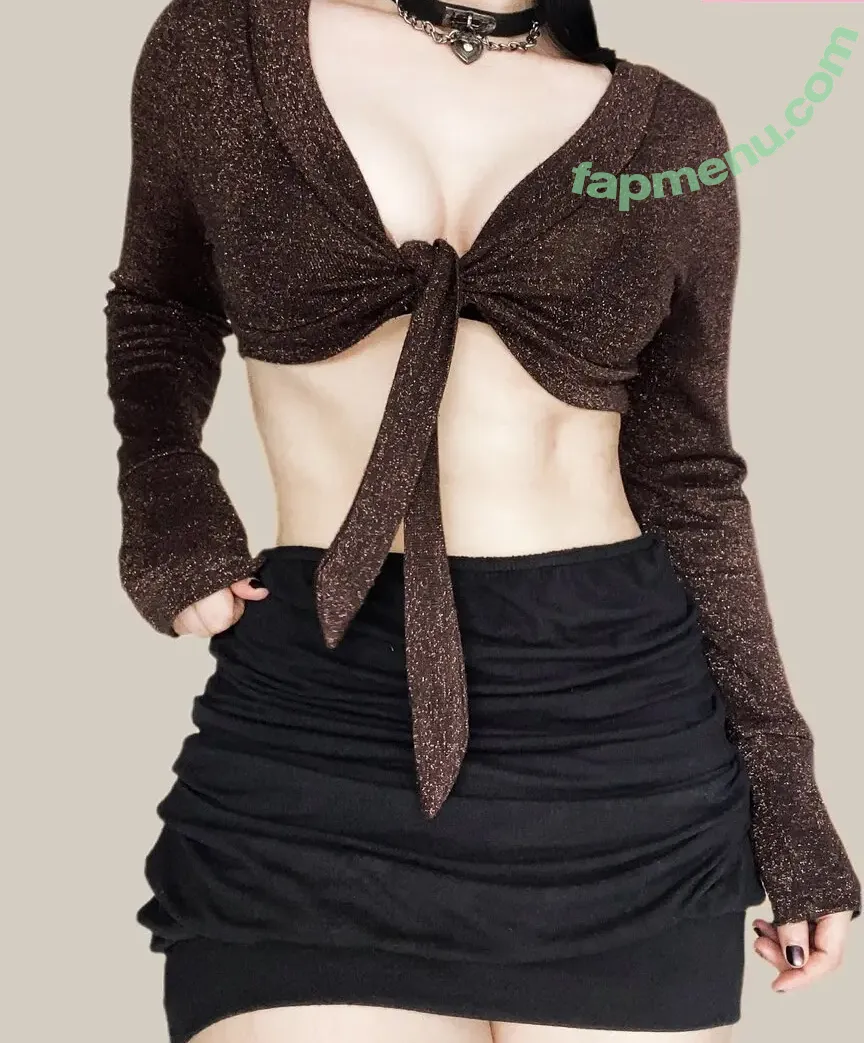 _maxpacienza nude photo #0025 (gótica peituda)