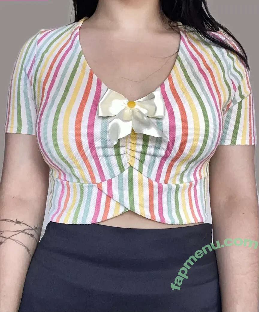 _maxpacienza nude photo #0041 (gótica peituda)