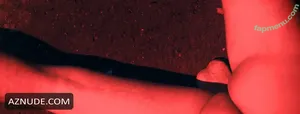  nude photo #0005