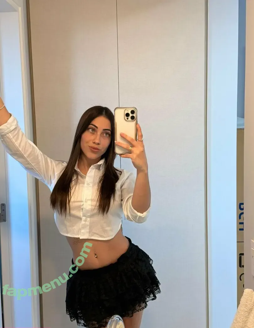 may.araya nude photo #0021 (mayaraya6)