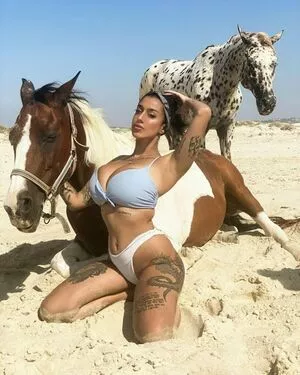 May Bakshi / maybakshi_ nude photo #0301