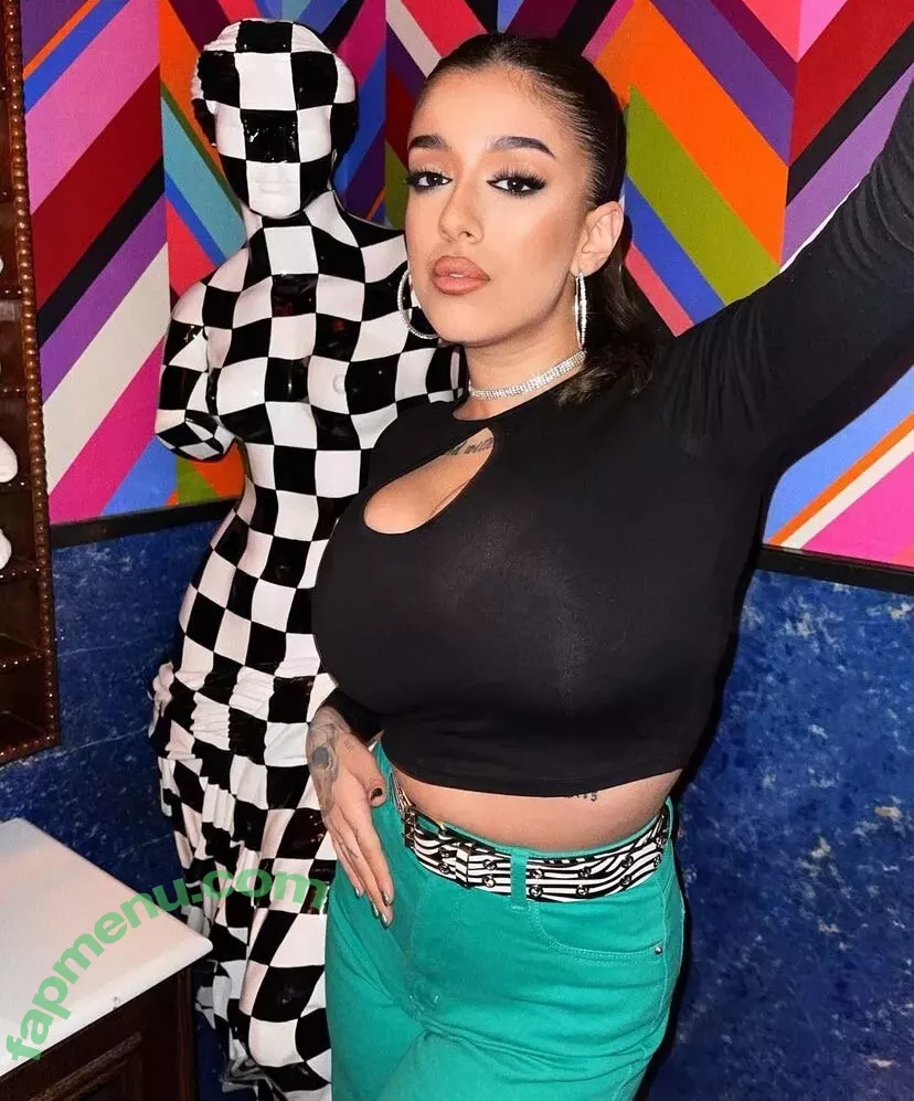 May Bakshi nude photo #0011 (maybakshi_)