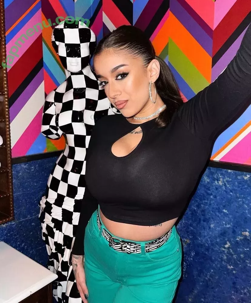 May Bakshi nude photo #0048 (maybakshi_)