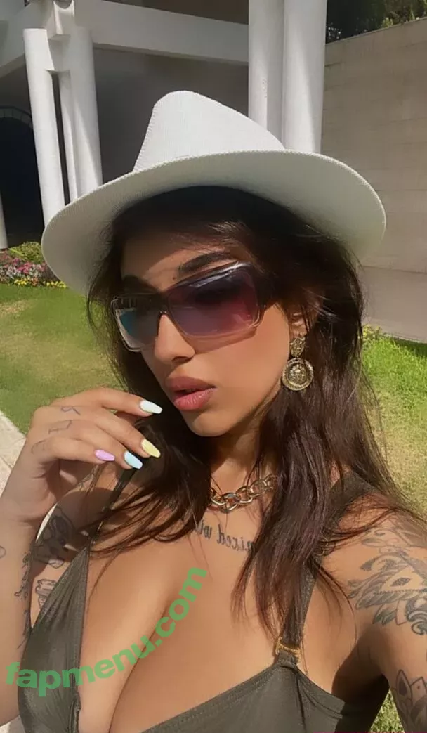 May Bakshi nude photo #0056 (maybakshi_)