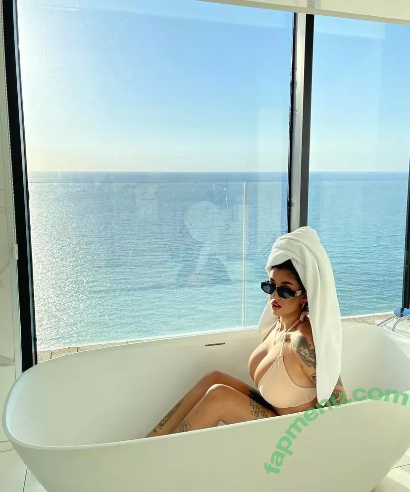 May Bakshi nude photo #0063 (maybakshi_)