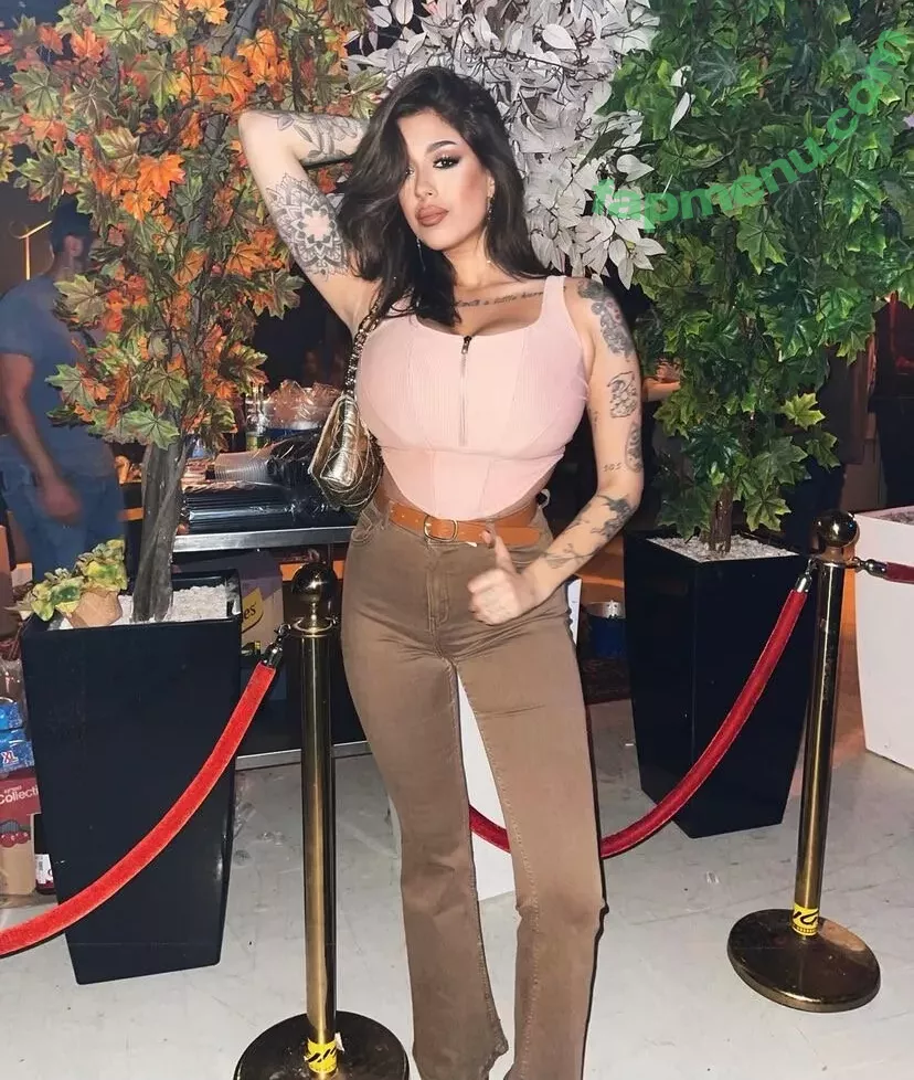 May Bakshi nude photo #0186 (maybakshi_)