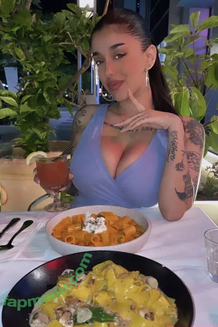 May Bakshi nude photo #0187 (maybakshi_)