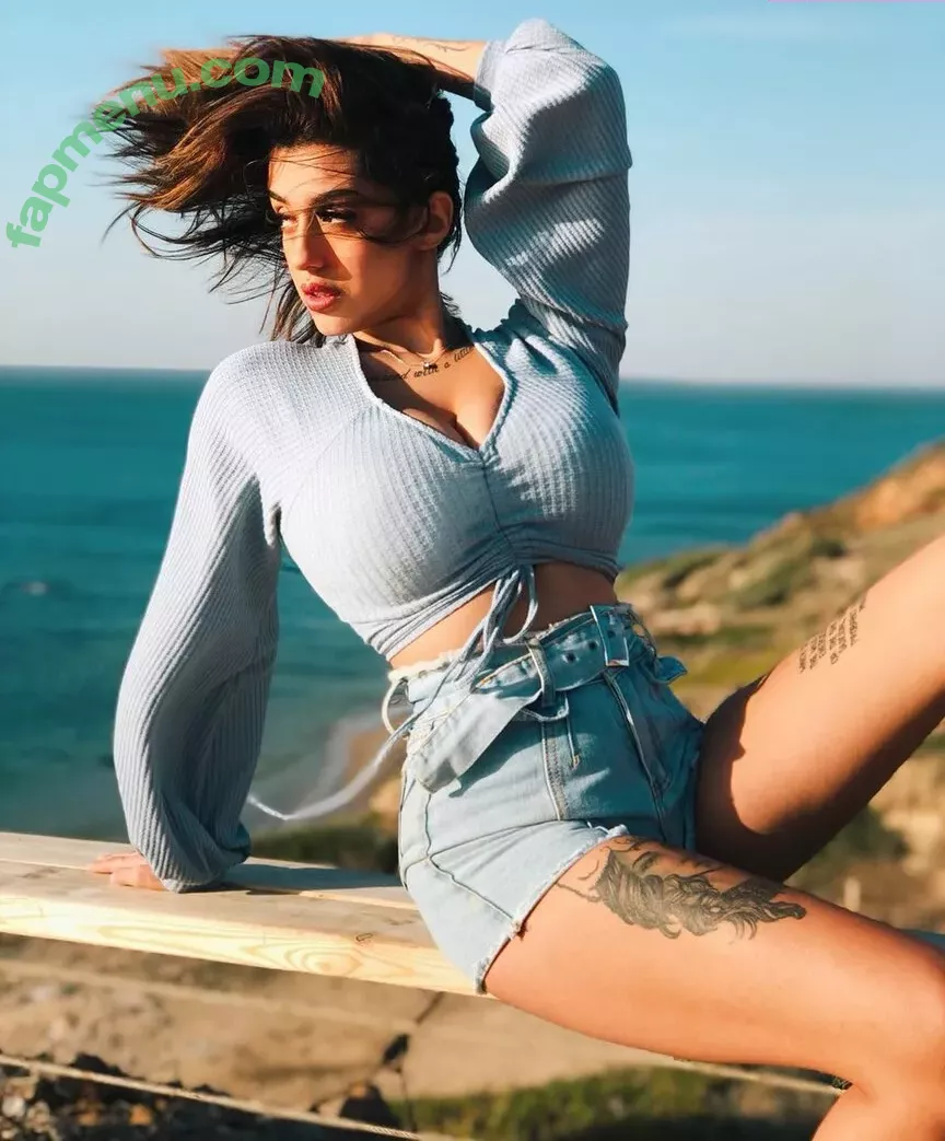 May Bakshi nude photo #0270 (maybakshi_)