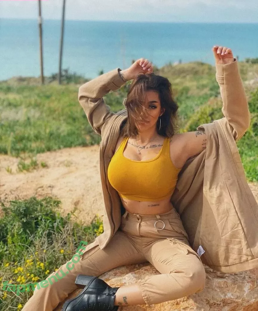 May Bakshi nude photo #0274 (maybakshi_)