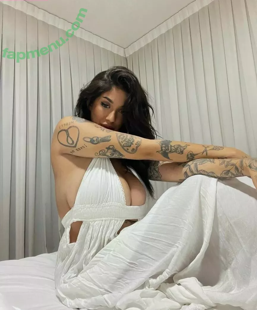 May Bakshi nude photo #0333 (maybakshi_)