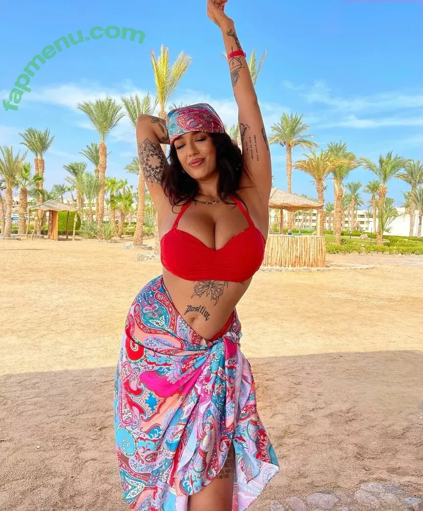 May Bakshi nude photo #0343 (maybakshi_)