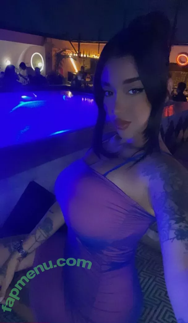 May Bakshi nude photo #0420 (maybakshi_)