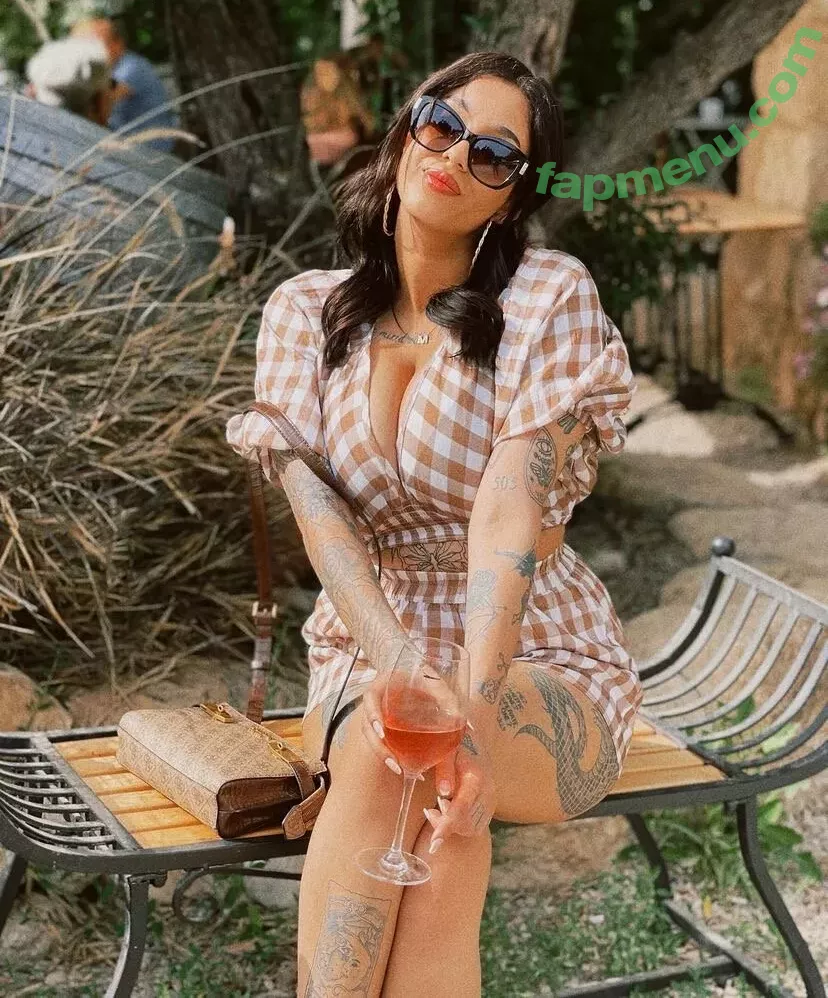 May Bakshi nude photo #0421 (maybakshi_)