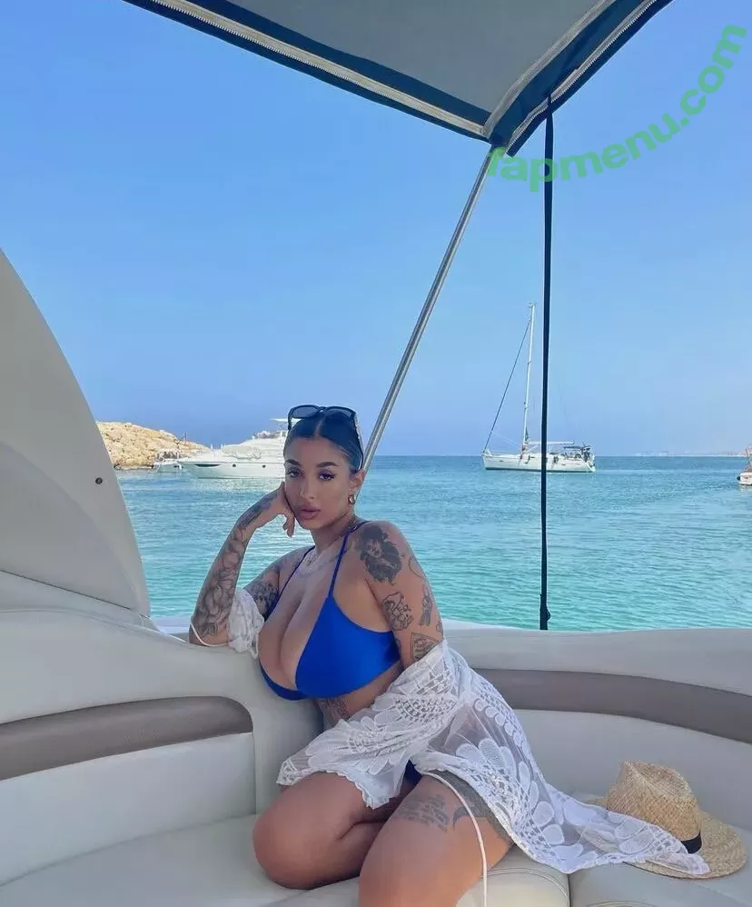 May Bakshi nude photo #0437 (maybakshi_)