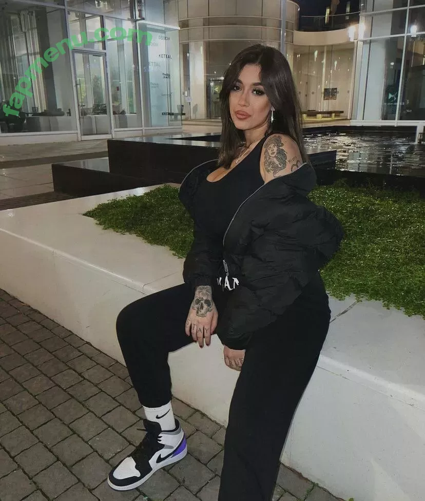 May Bakshi nude photo #0444 (maybakshi_)