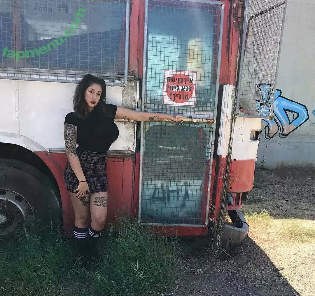 May Bakshi nude photo #0448 (maybakshi_)