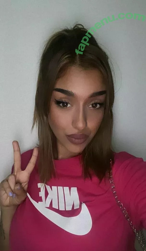 May Bakshi nude photo #0464 (maybakshi_)