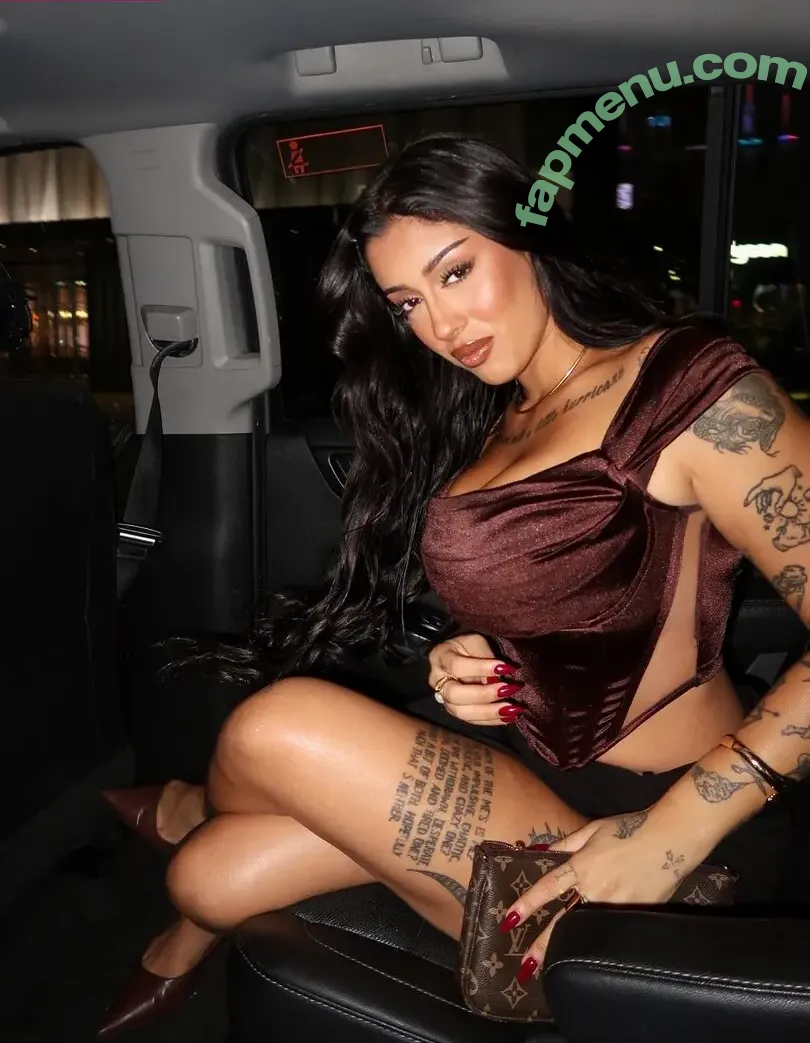 May Bakshi nude photo #1011 (maybakshi_)