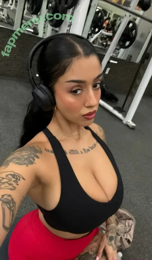 May Bakshi nude photo #1018 (maybakshi_)