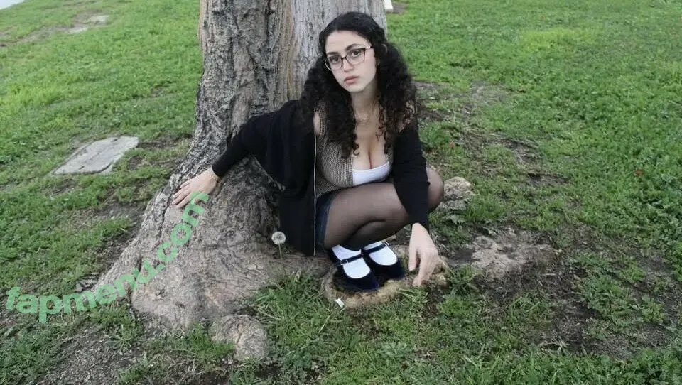 Maya Abdallah nude photo #0126 (maya.abdallah / mayuhnaise)