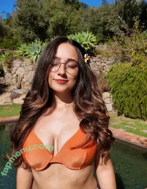 Maya ASMR / maya.asmr.channel / maya_asmr nude photo #0001
