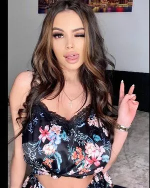 Maya Bulgarien / a.t.hristovaa / mayabeats nude photo #0057