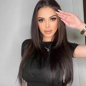 Maya Bulgarien / a.t.hristovaa / mayabeats nude photo #0059